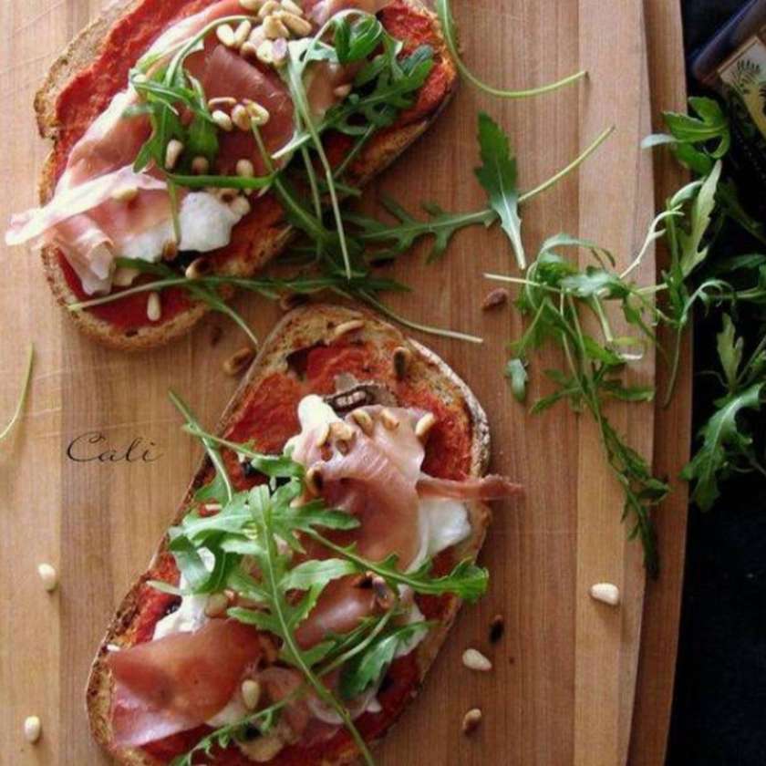 Bruschetta de Parma e Burrata
