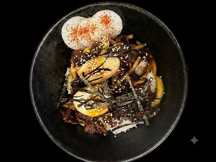 V6. Yaki Niku Don