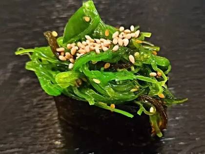 Wakame Gunkan