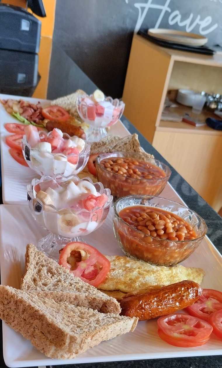 Als House Breakfast