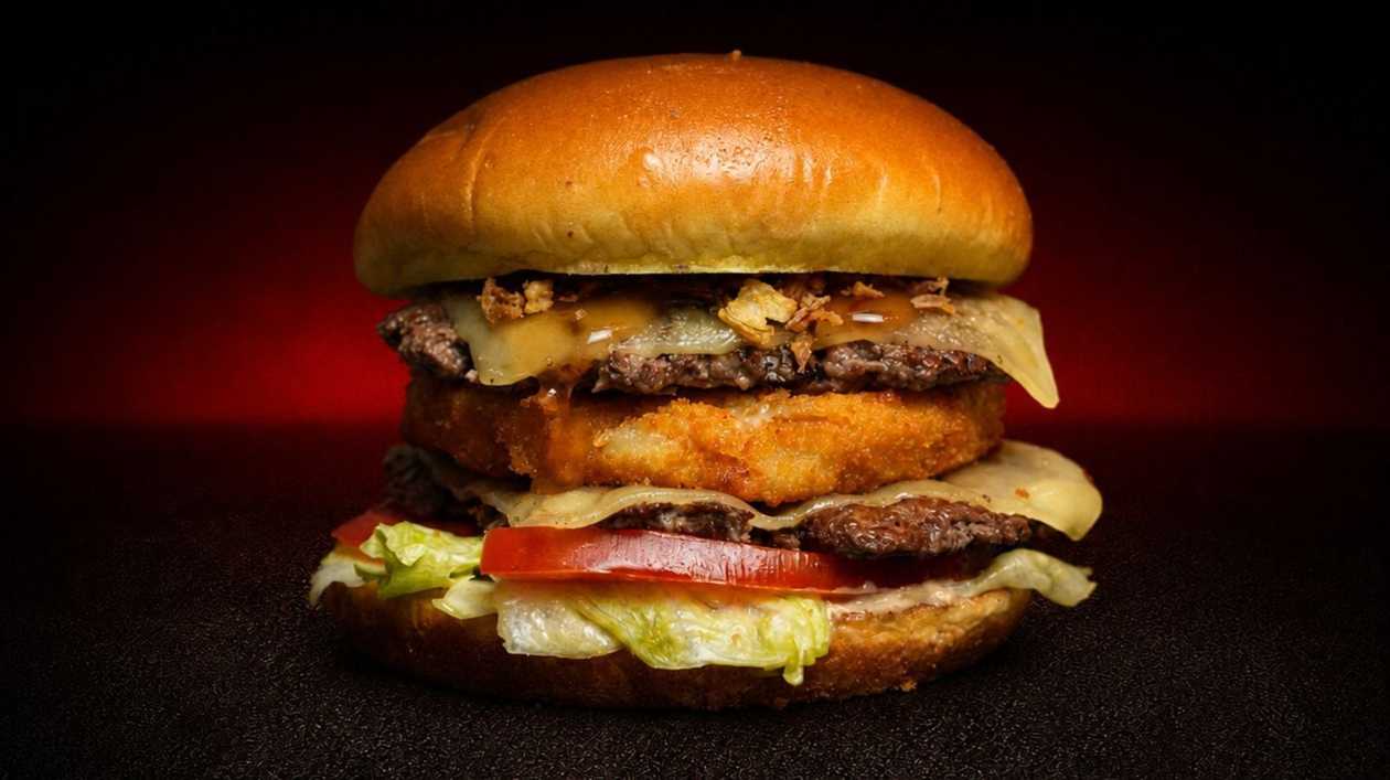 Macaroni & Cheese Burger Meal