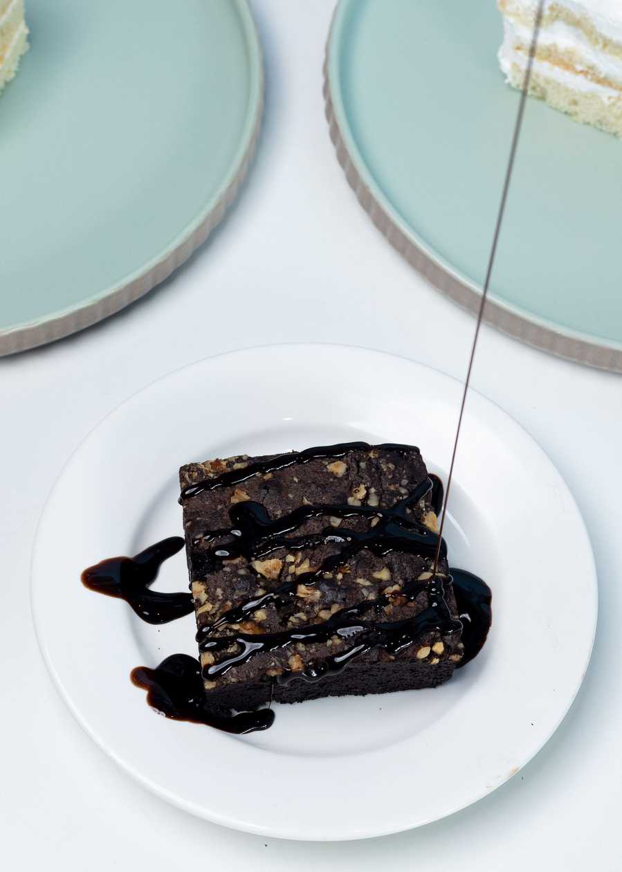 Chocolate Walnut Brownie