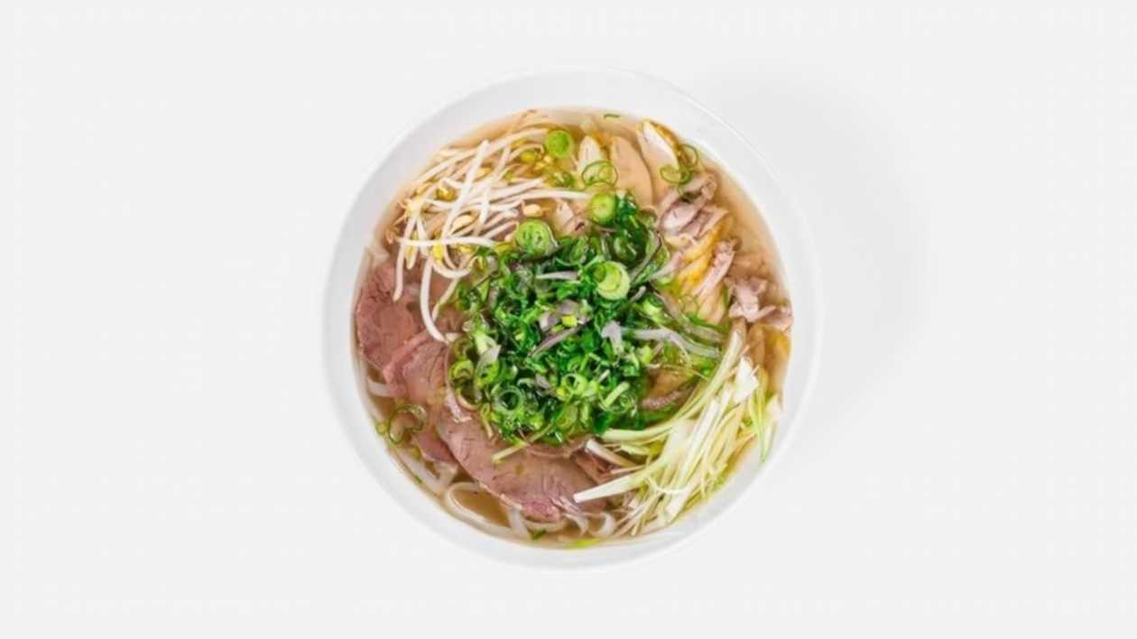 PHO MIX - Kuracia a hovädzia vietnamská polievka