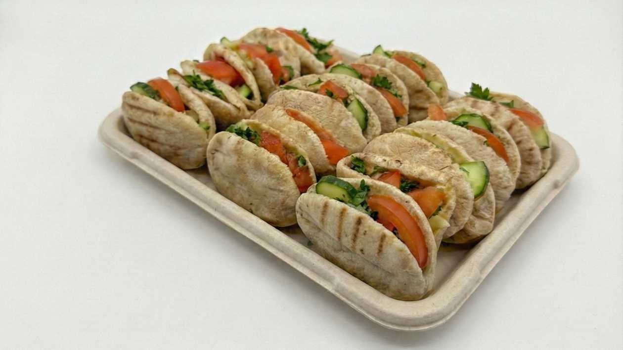 Single Ingredient Cocktail Pitta Platter