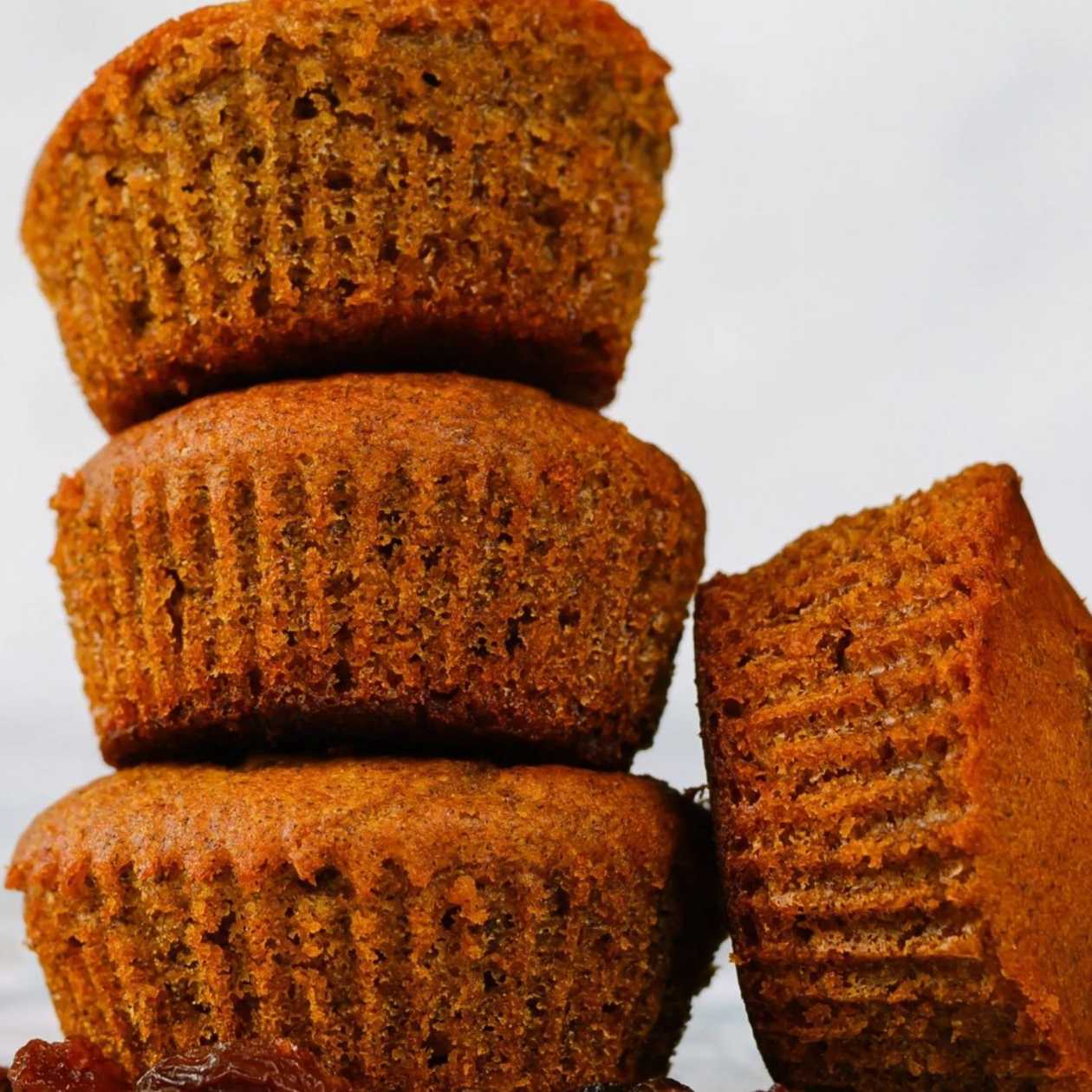 Cinnamon & Raisin Muffin
