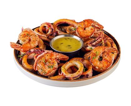 CALAMARI AND SHRIMP ON A PLATE