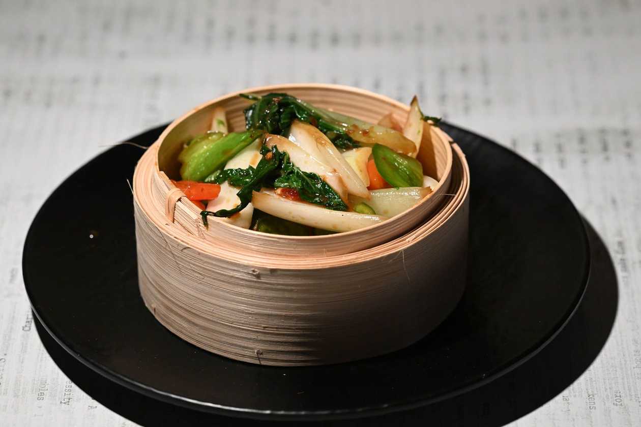 Stir-Fried Asian Greens (V)