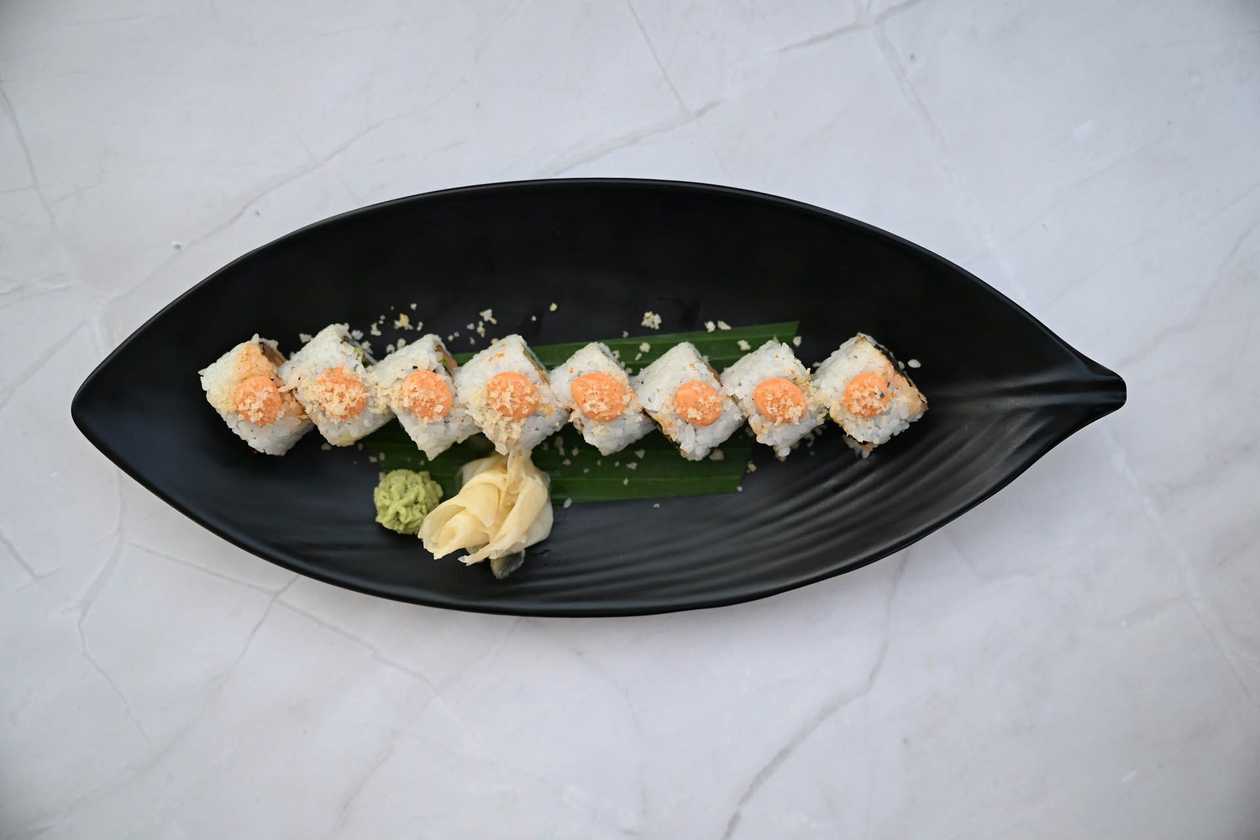 Spicy Salmon Roll
