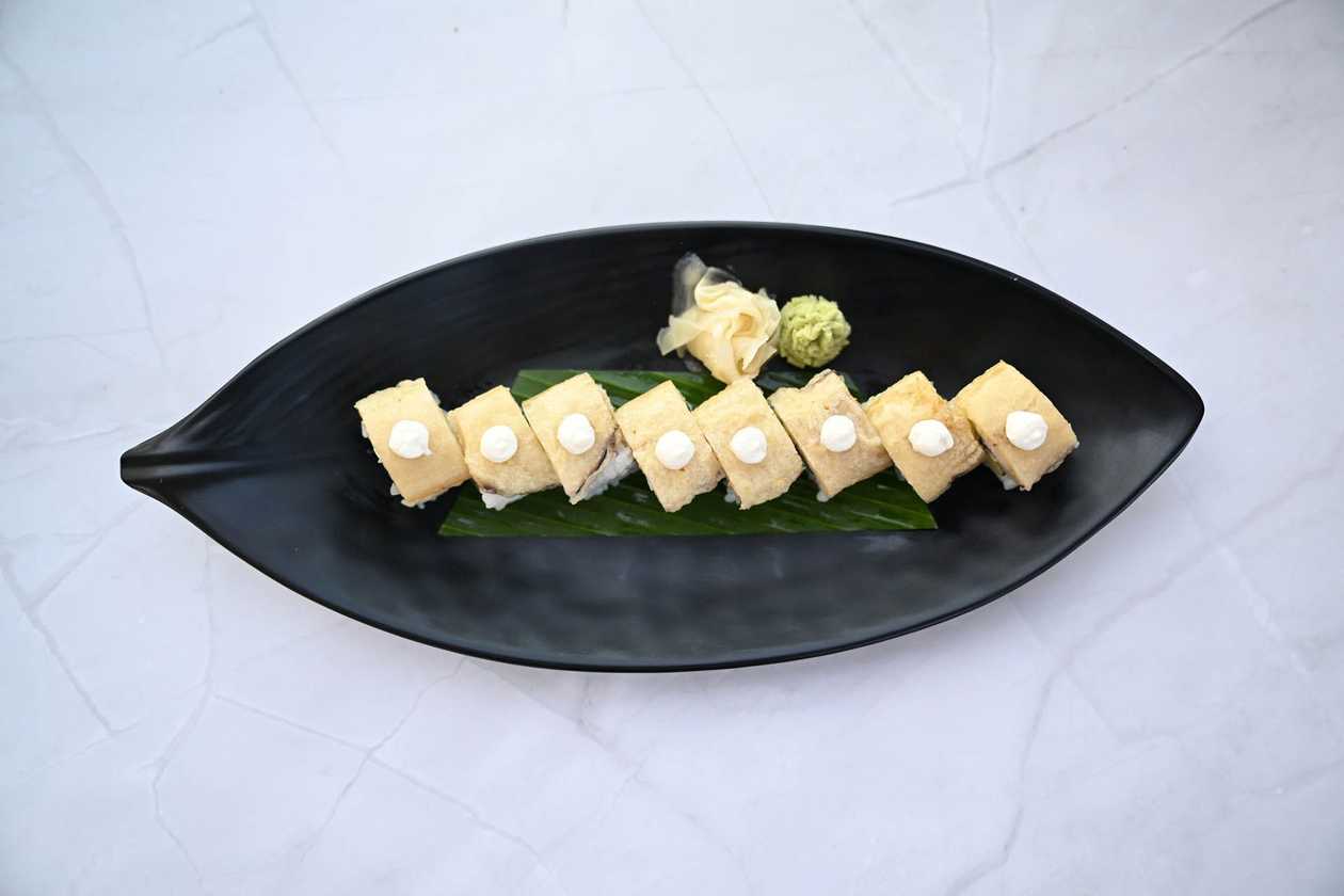 Vegetarian Avocado & Eggplant Roll (V)
