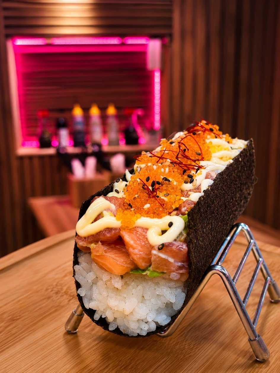 Furūtī 🥑🥭🐟