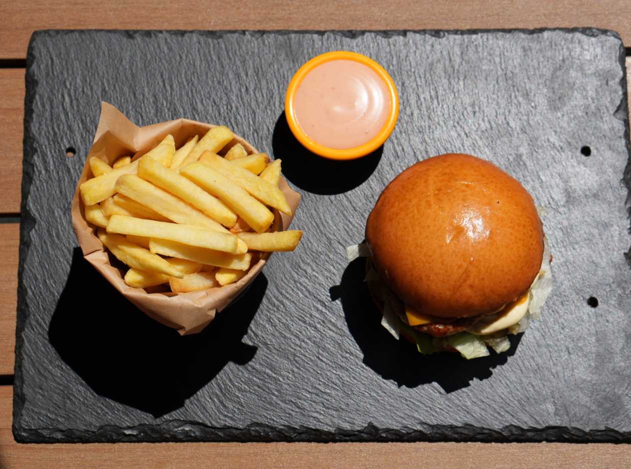 MENIU Burger PUI
