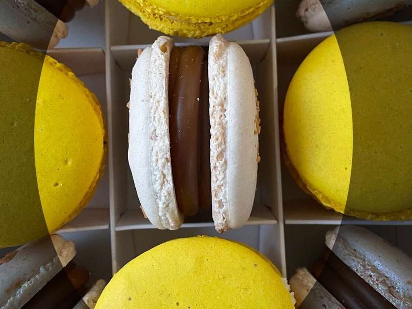 Salted Caramel Macaron