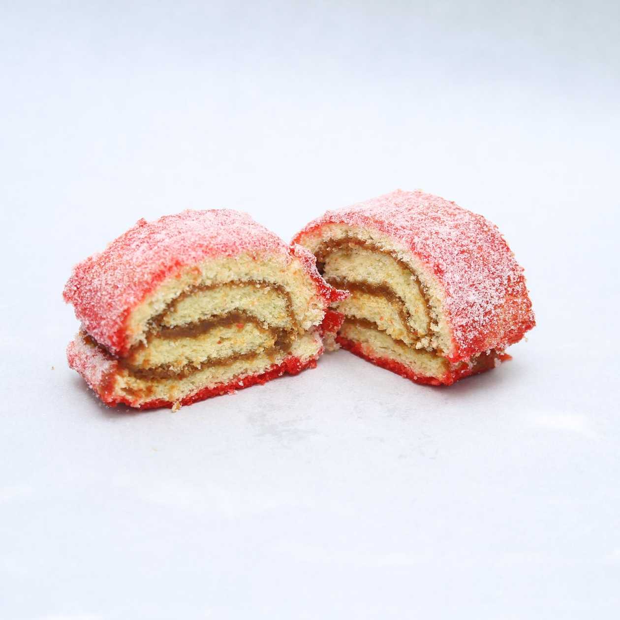 Red Roll Cake/Roolo rojo liberal