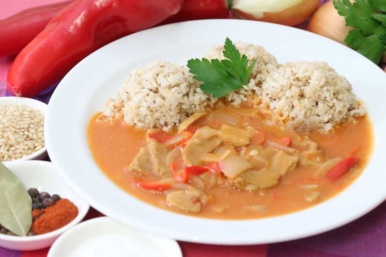 Robi stew with rice