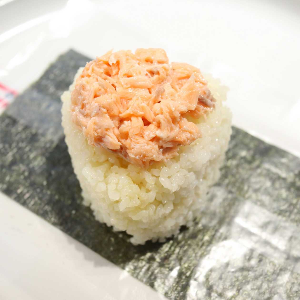 Onigiri Salmon