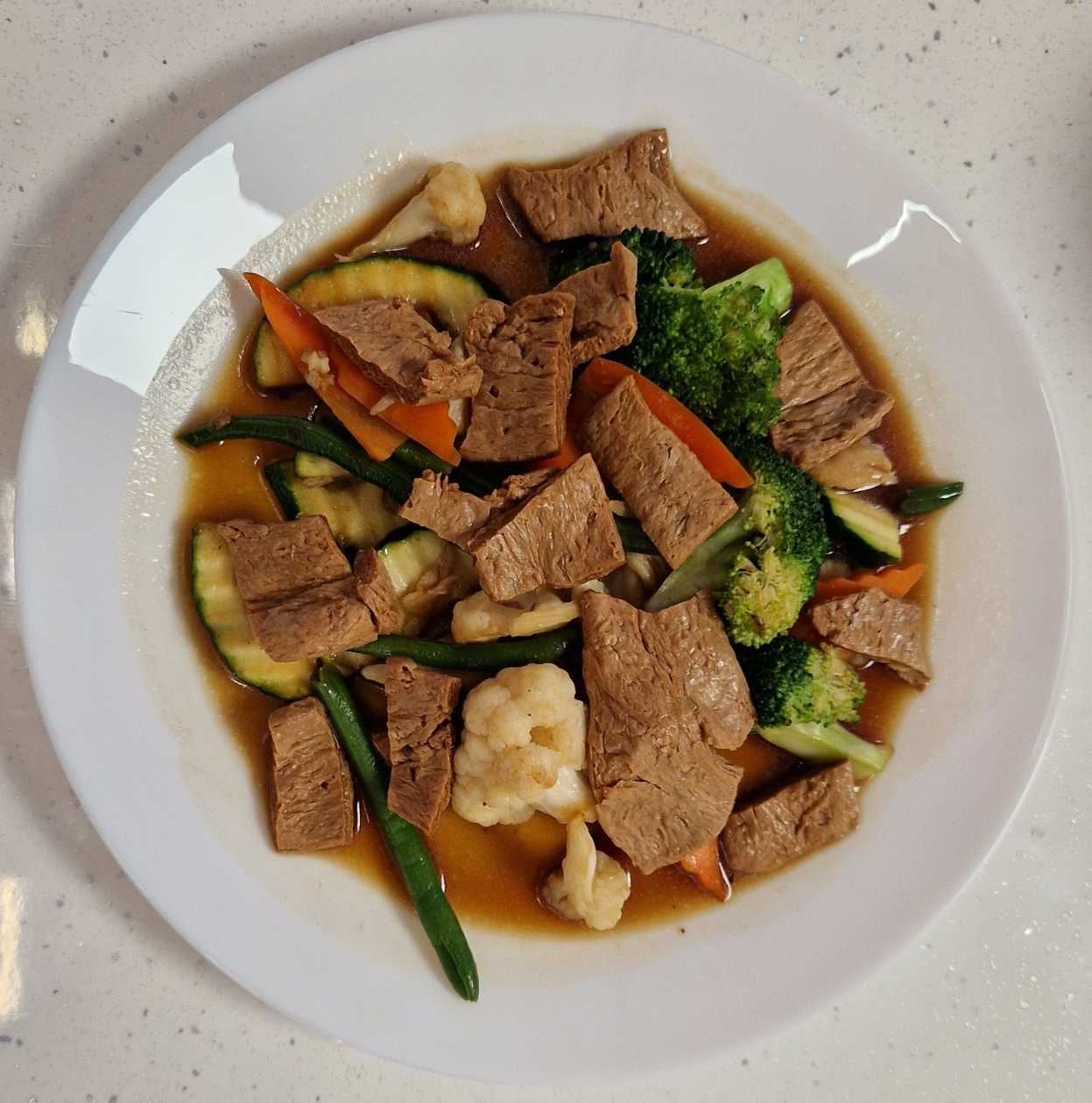 Tofu and Mixed Vegetables with Adacida Sauce + Rice 400g
