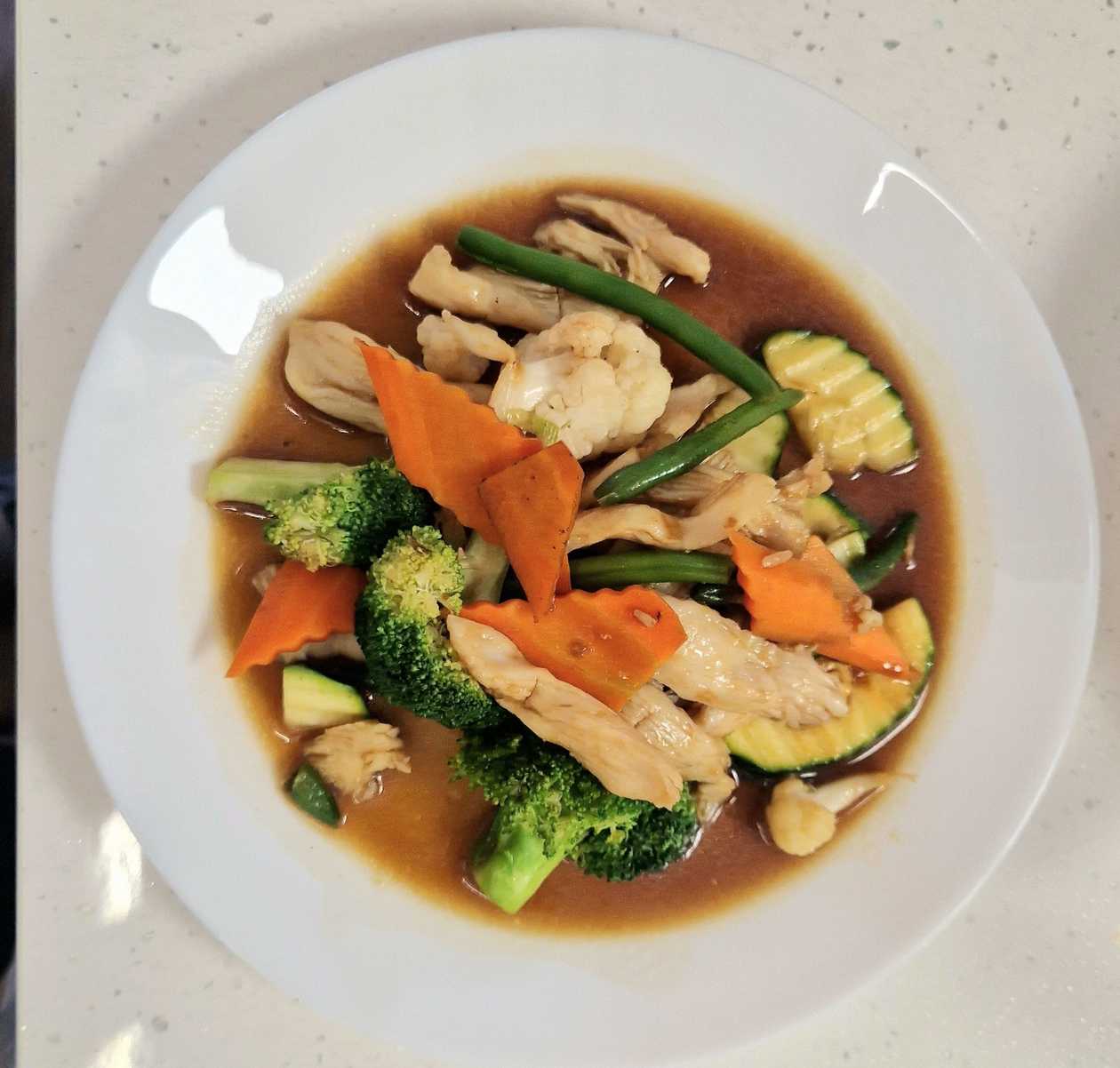 Roasted vegetable mix with chicken + toasted noodles