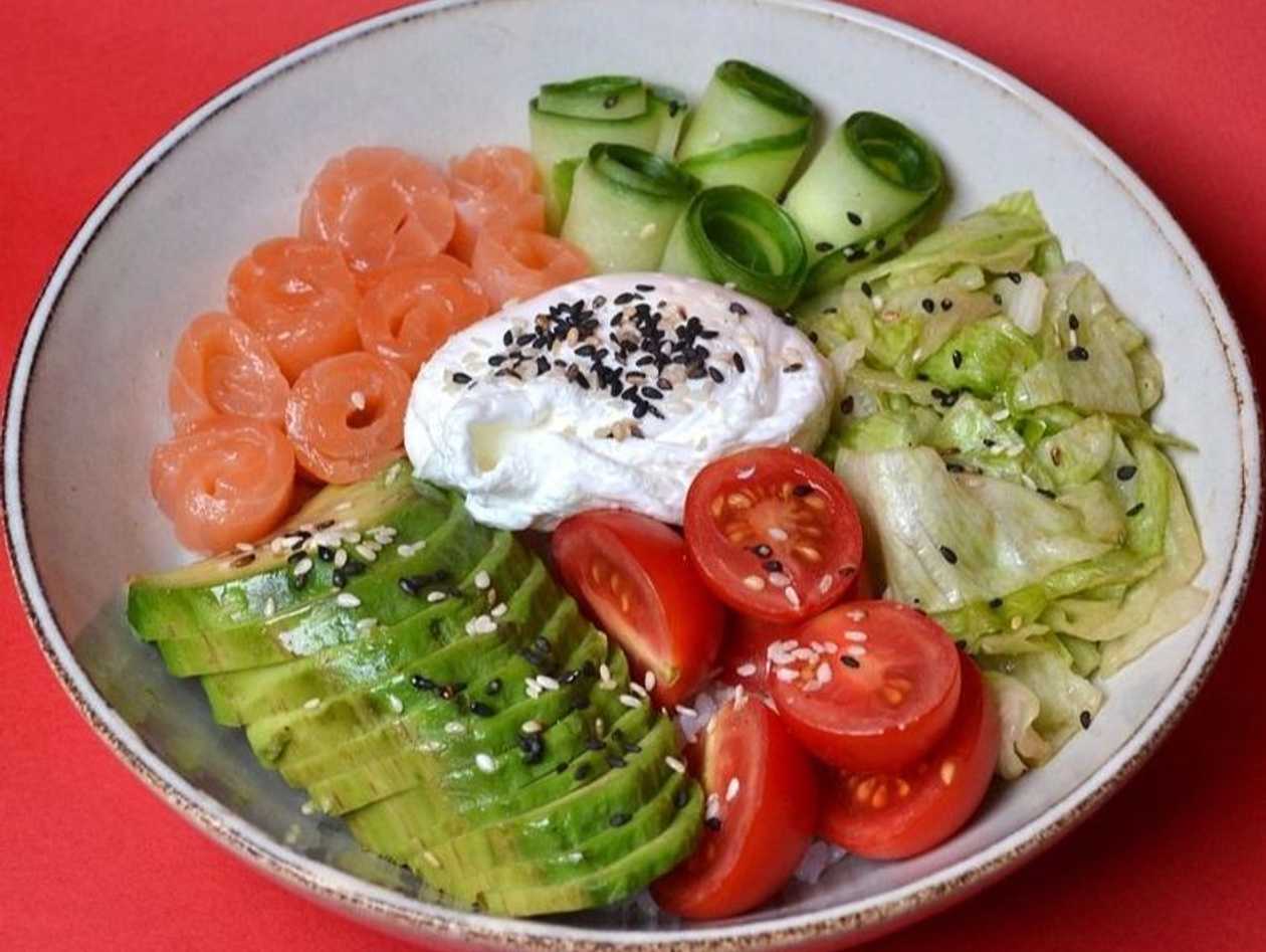 Mango-Shrimp Deluxe Bowl