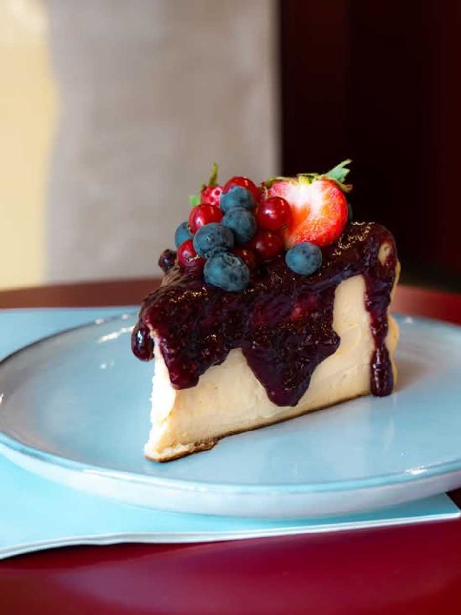 Basque Red Berries Cheesecake