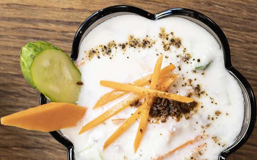 Raita cu legume