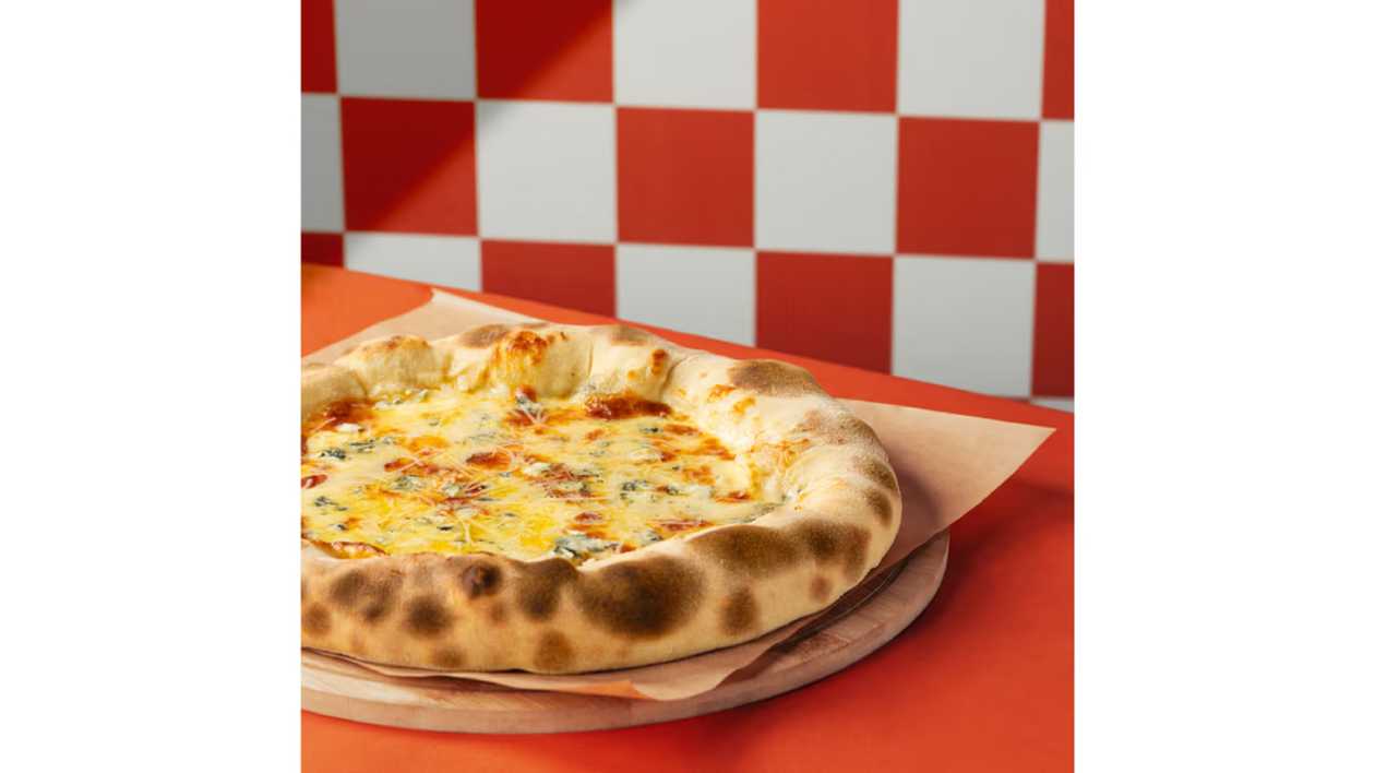 Crusty 4 cheese