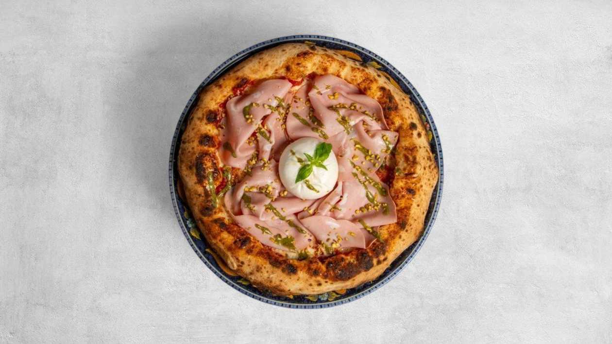 Mortadella Pizza