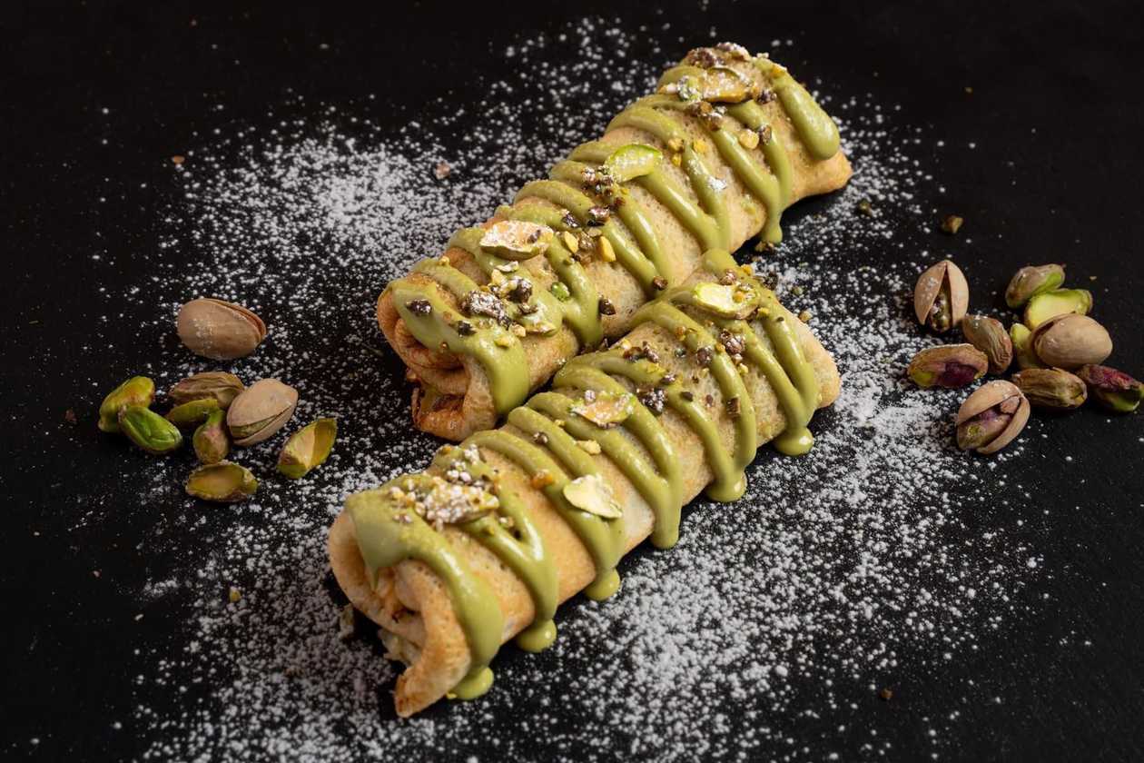 Pancakes with pistachio cream