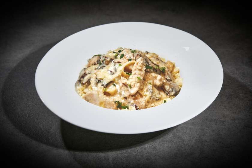 Tagliatelle ai Funghi porcini e Manzo 350gr