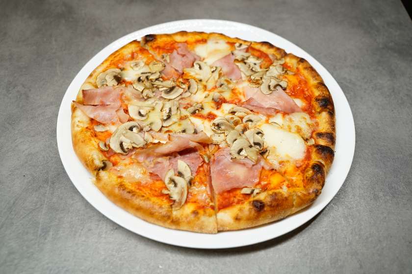 Pizza Prosciutto e Funghi 400gr