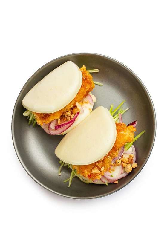 Chicken Bao Buns, Crispy & Spicy