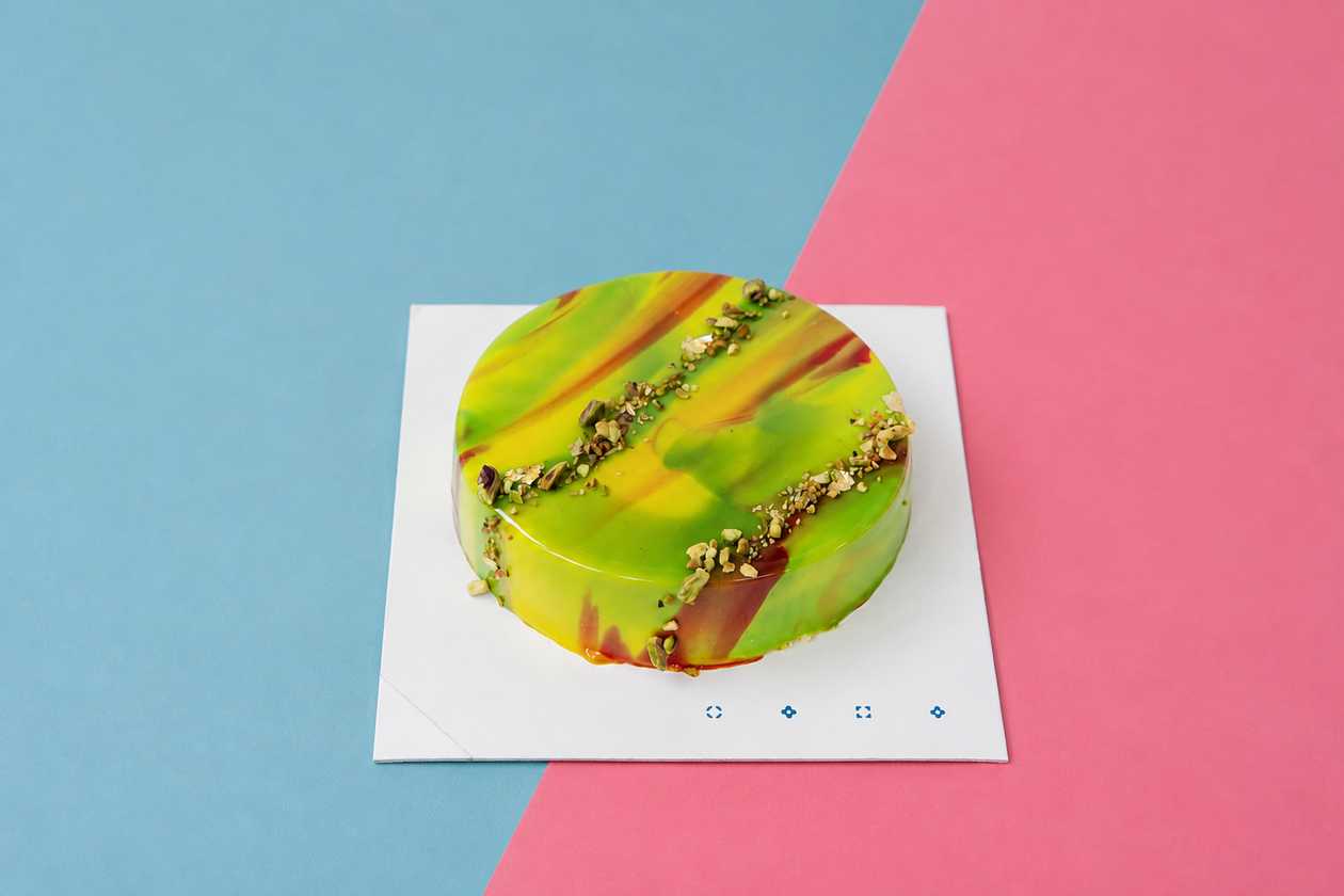 NEW Pistachio cake