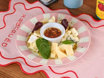 ANTIPASTI СИР