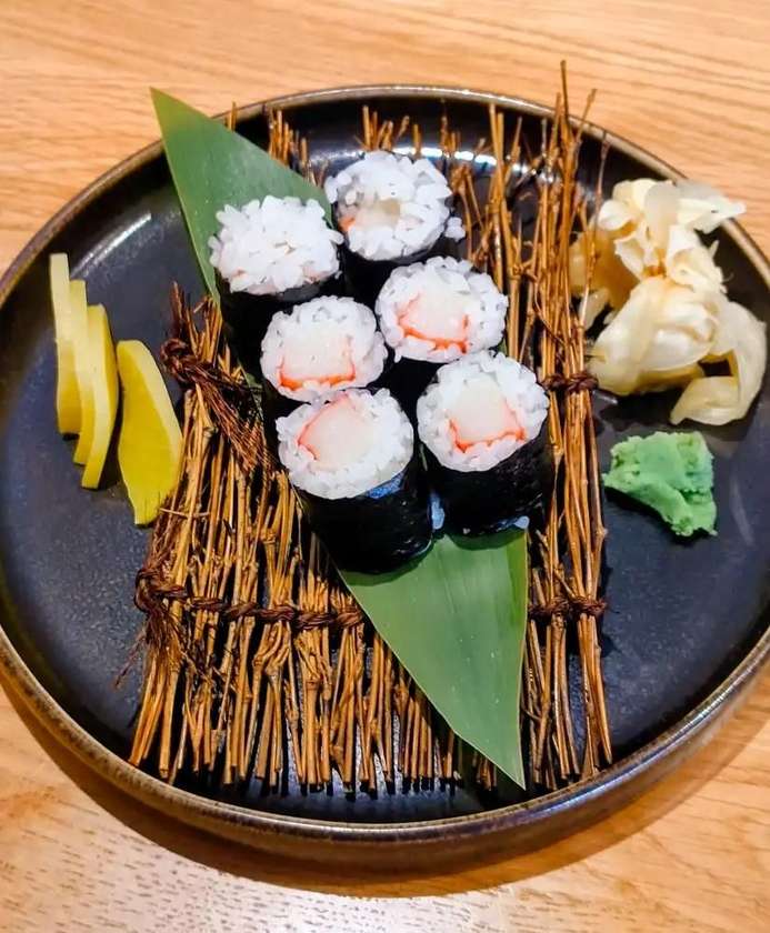 Hoso maki z surimi