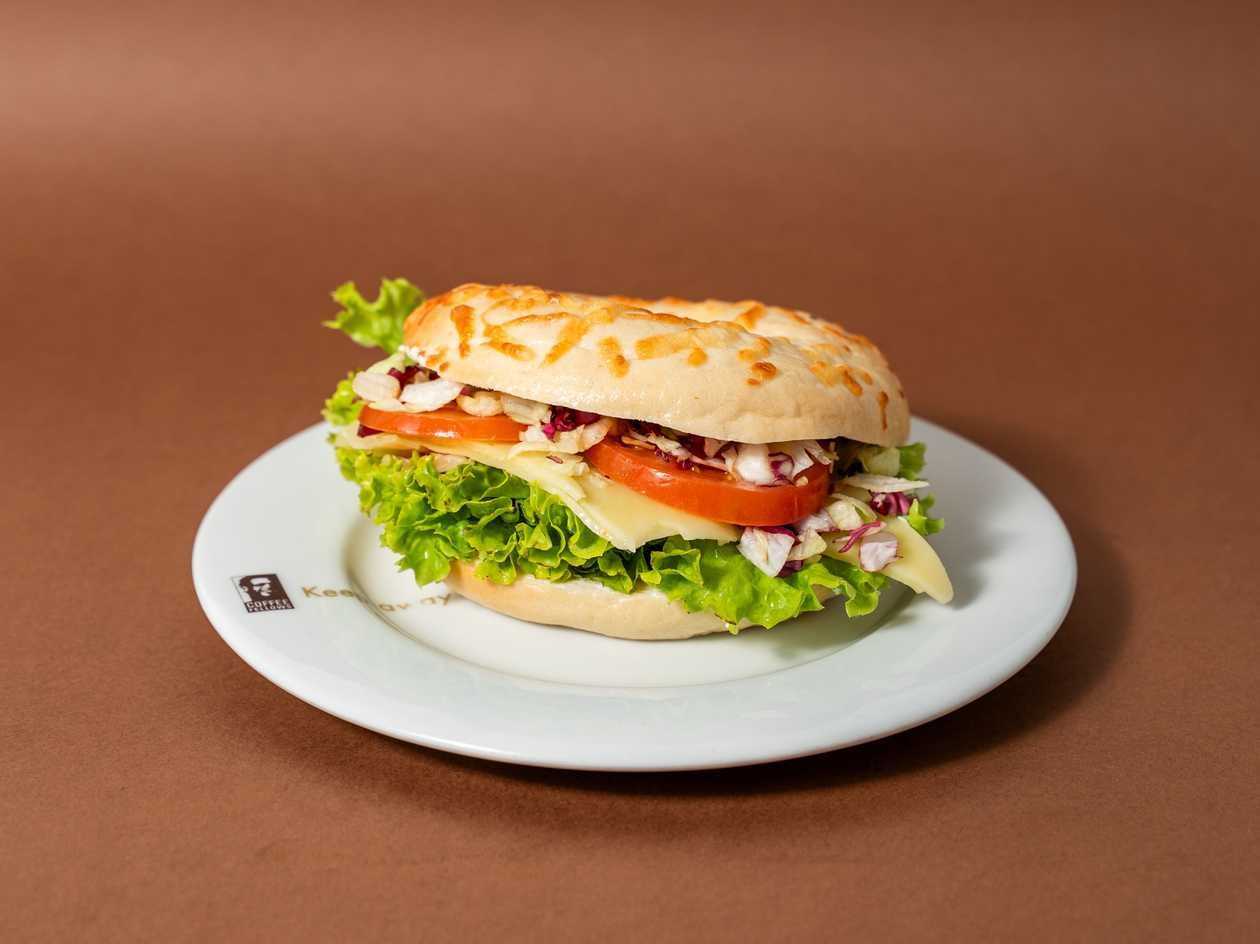 Triple Cheese Bagel