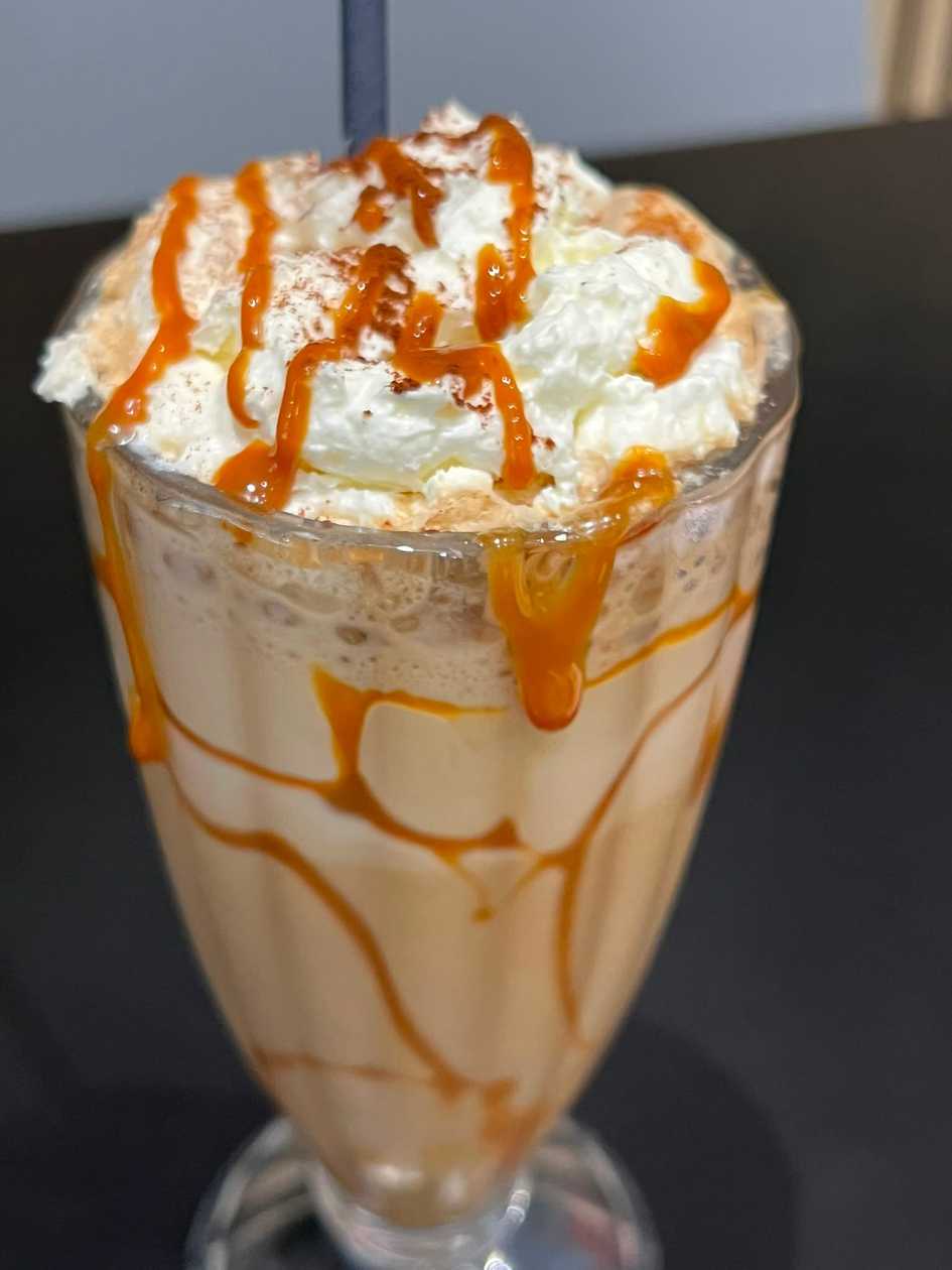 CARAMEL COFFEE  NEVADO/  NEVADO DE CAFÉ CON CARAMELO