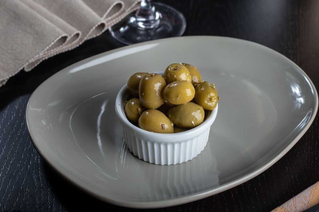 Olive Condimentate Post