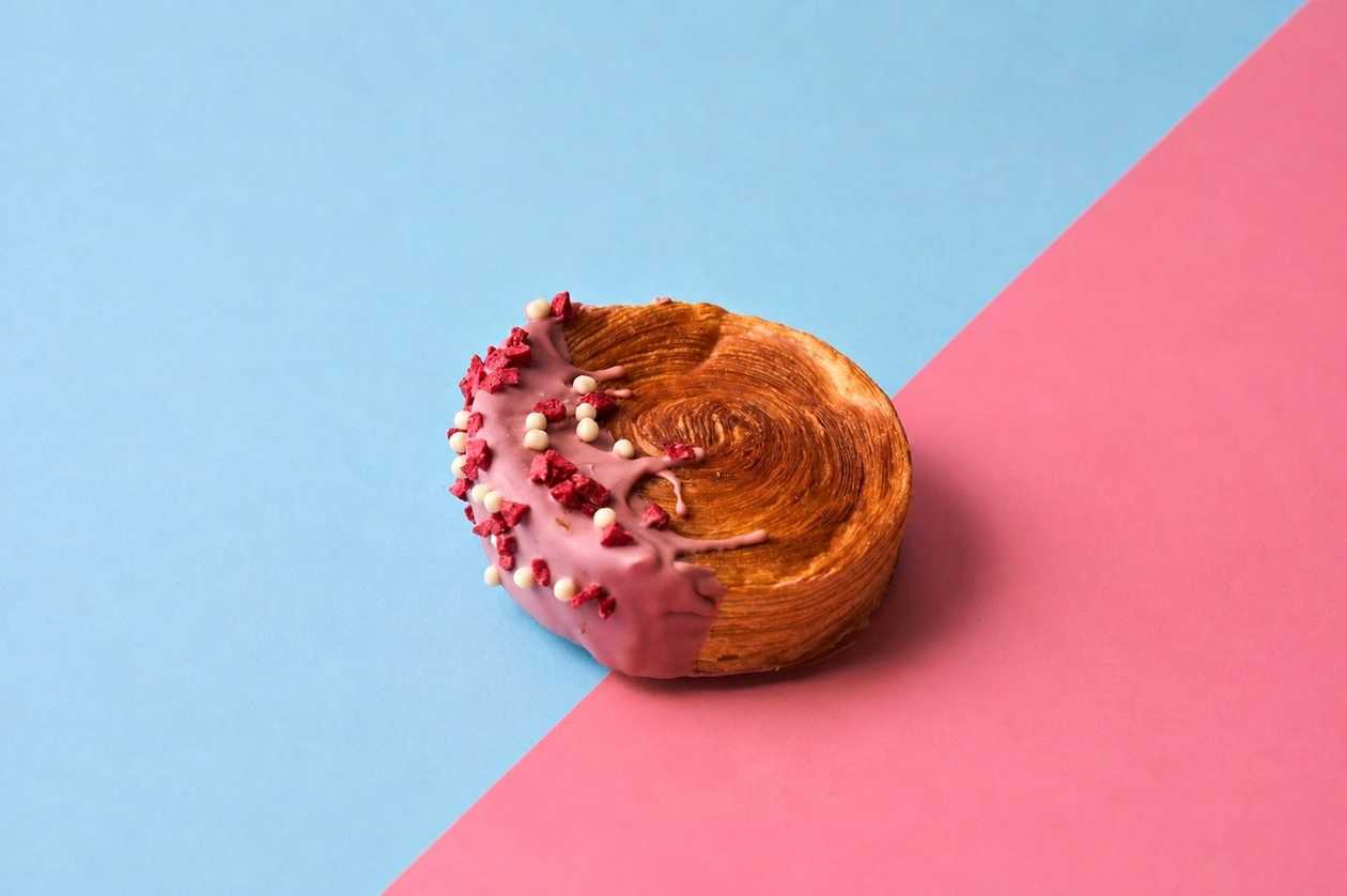 Raspberry Roll by Toy Confectionery