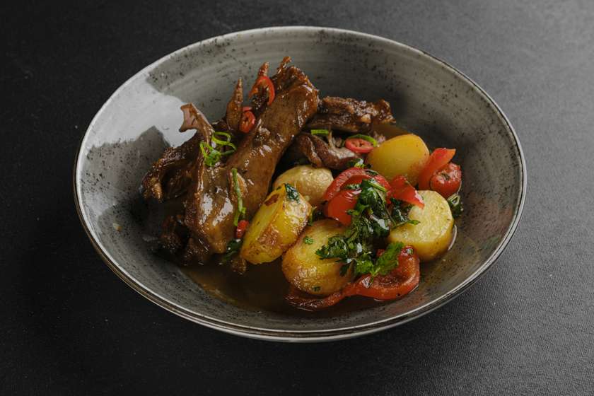 Lamb in spiced broth
