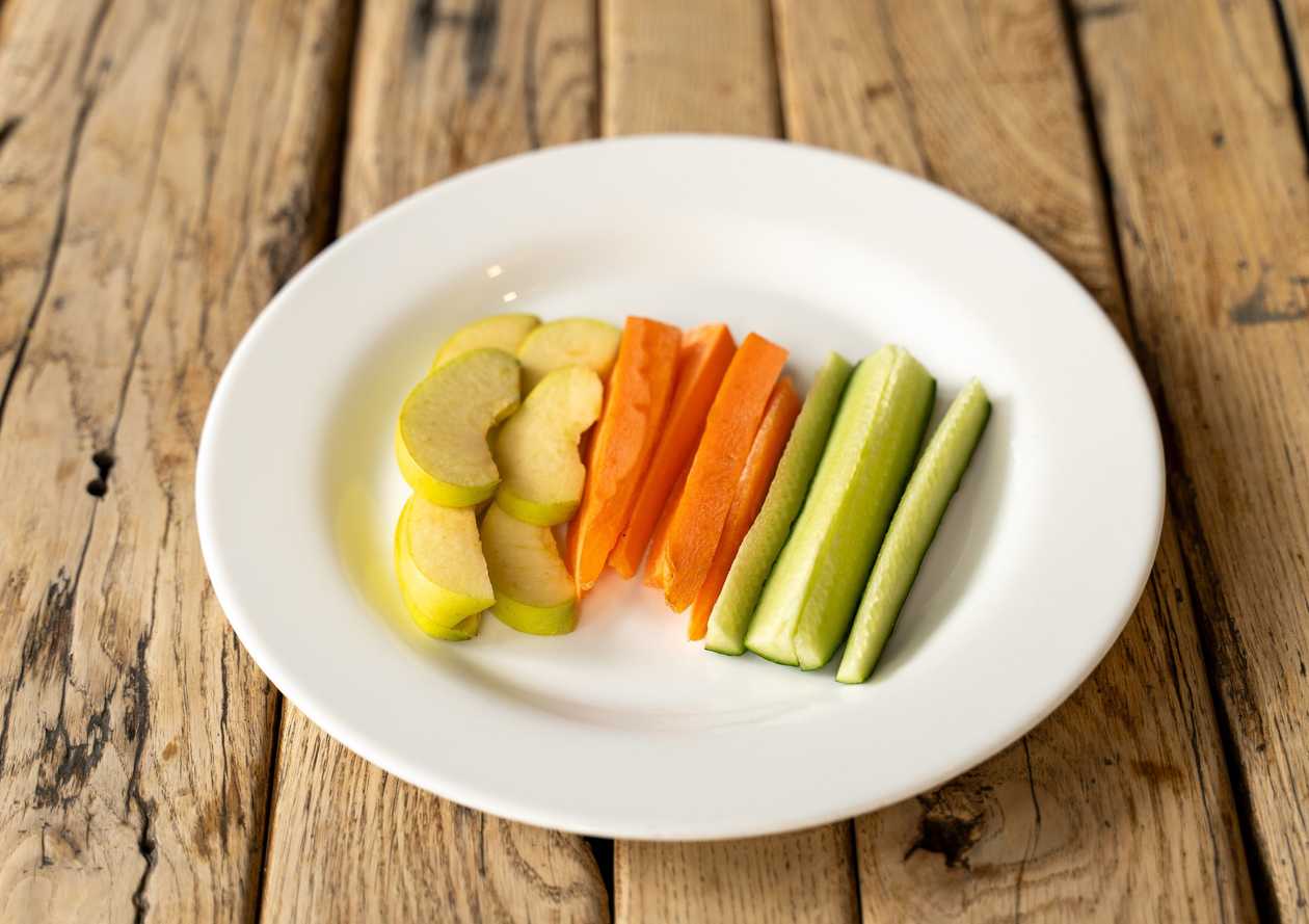 Sliced Carrot, Apple & Cucumber