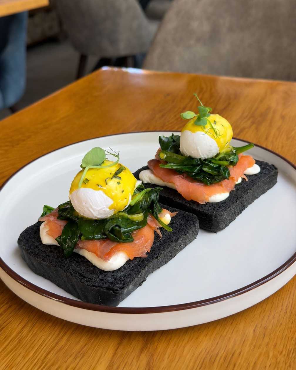 Toast cu somon