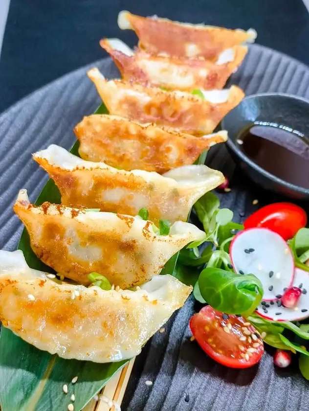 Pierożki Gyoza z kaczką