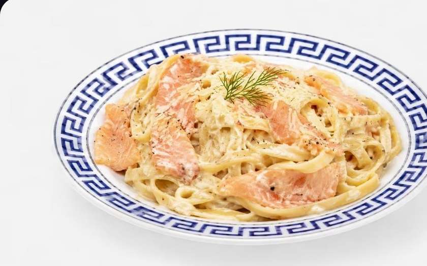 Tagliatelle cu somon