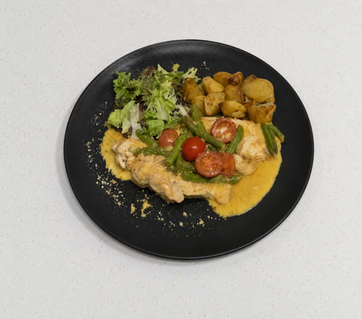 PETTO DI TACCHINO CON ASPARAGI
