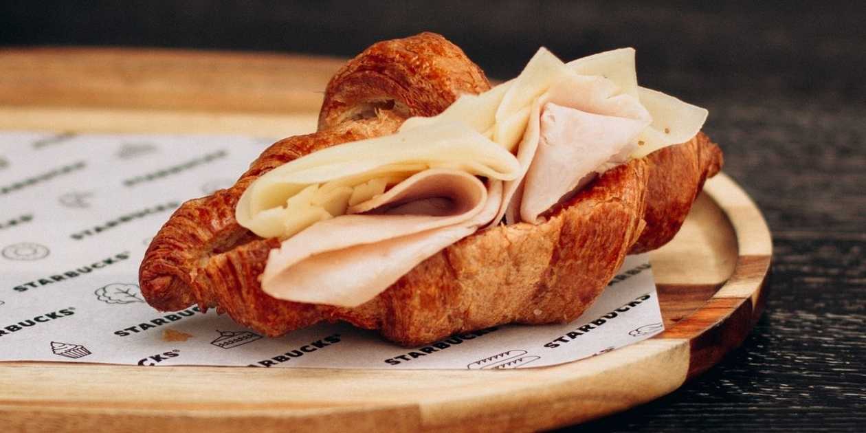 Croissant Ser&Szynka