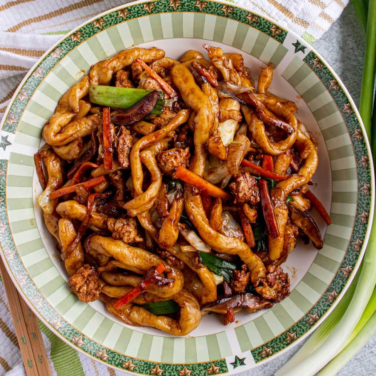 Opekané udon rezance kuracie