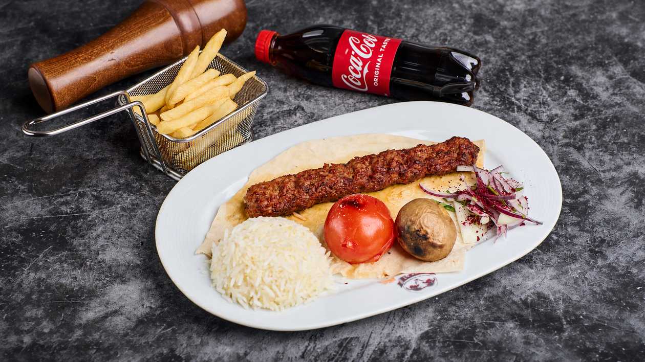 Quzu adana kombo menyu