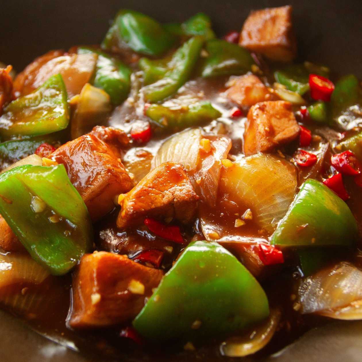 Chicken in Green Pepper Sauce