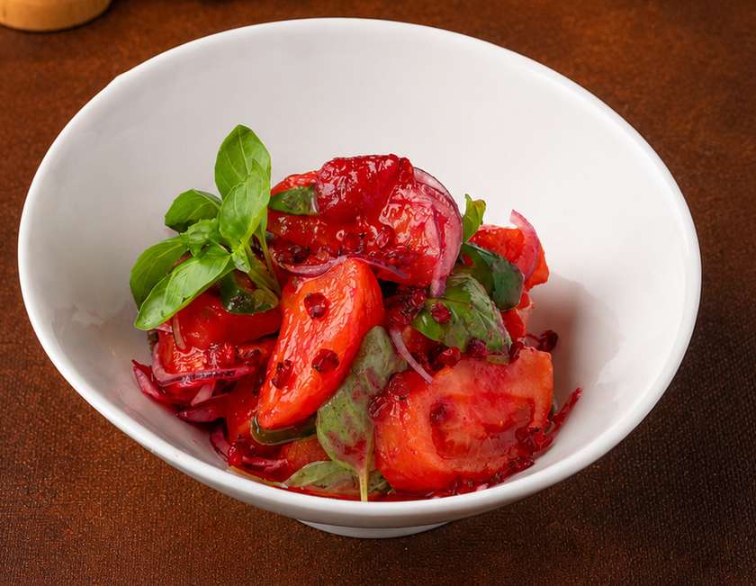 Pomidor salatı