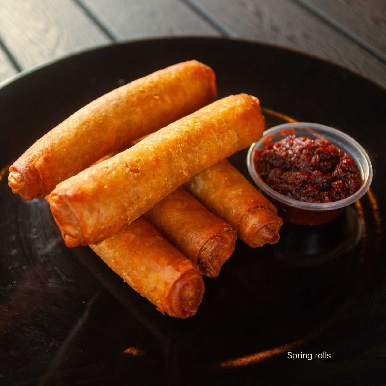 Spring Rolls 2 Pieces