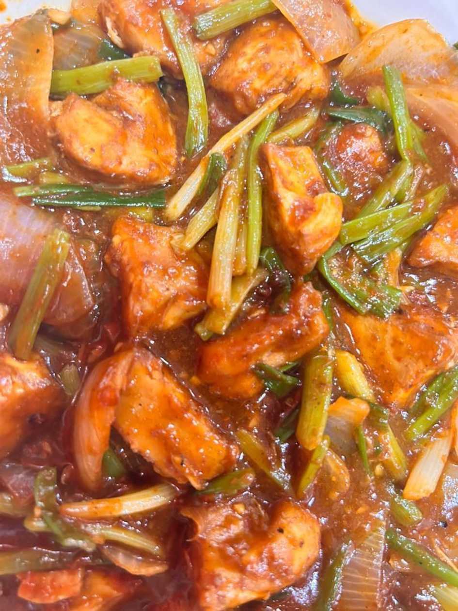 Chicken in Chilli